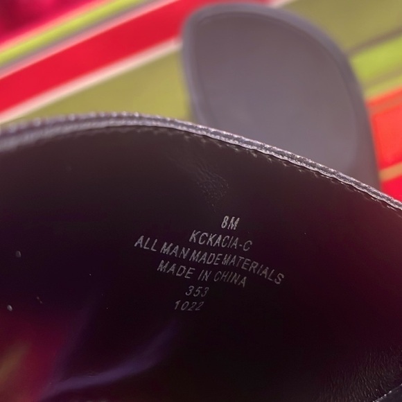 Brand New Calvin Klein Black Large Strap Sandals Flats w/ Gold Tone Metal Logo - Picture 11 of 12